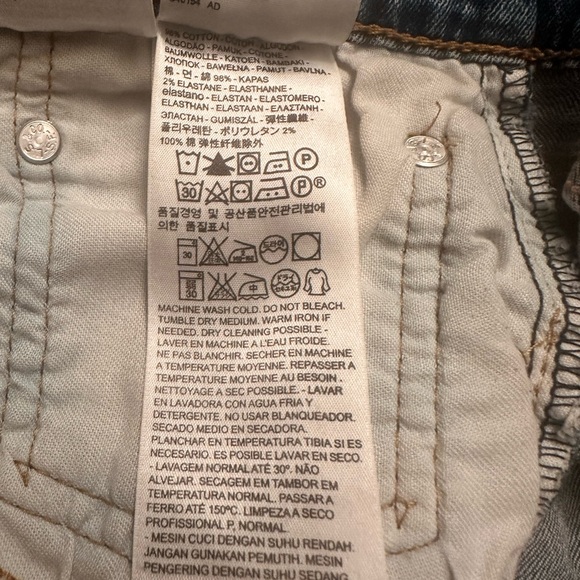 Men’s Levi’s 502 - Picture 6 of 6